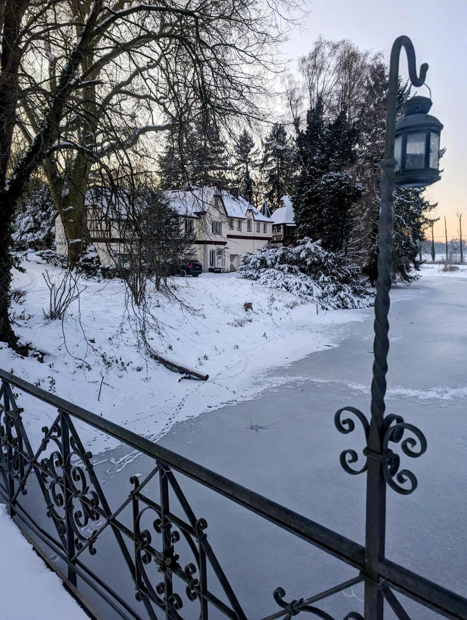 Apartments Am Schloss Rimburg Ubach-Palenberg Eksteriør bilde